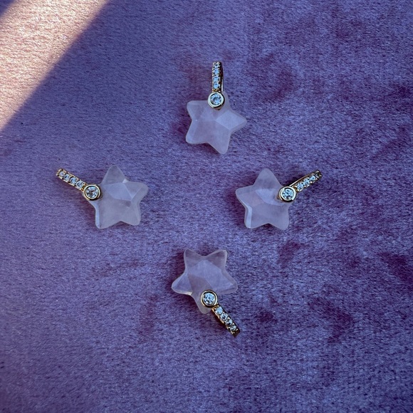 Rose quartz gemstone star charms - Picture 3 of 3